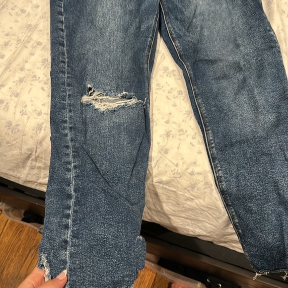 NWOT mom jeans American eagle - Picture 6 of 7